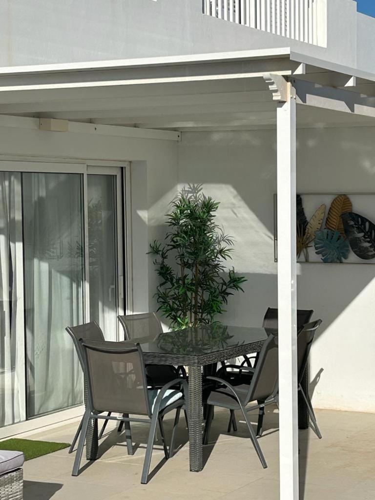 Villa Rosa Playa Blanca Luxury 2 Bed 2 Bath Villa With Private Pool, Patio Eksteriør billede